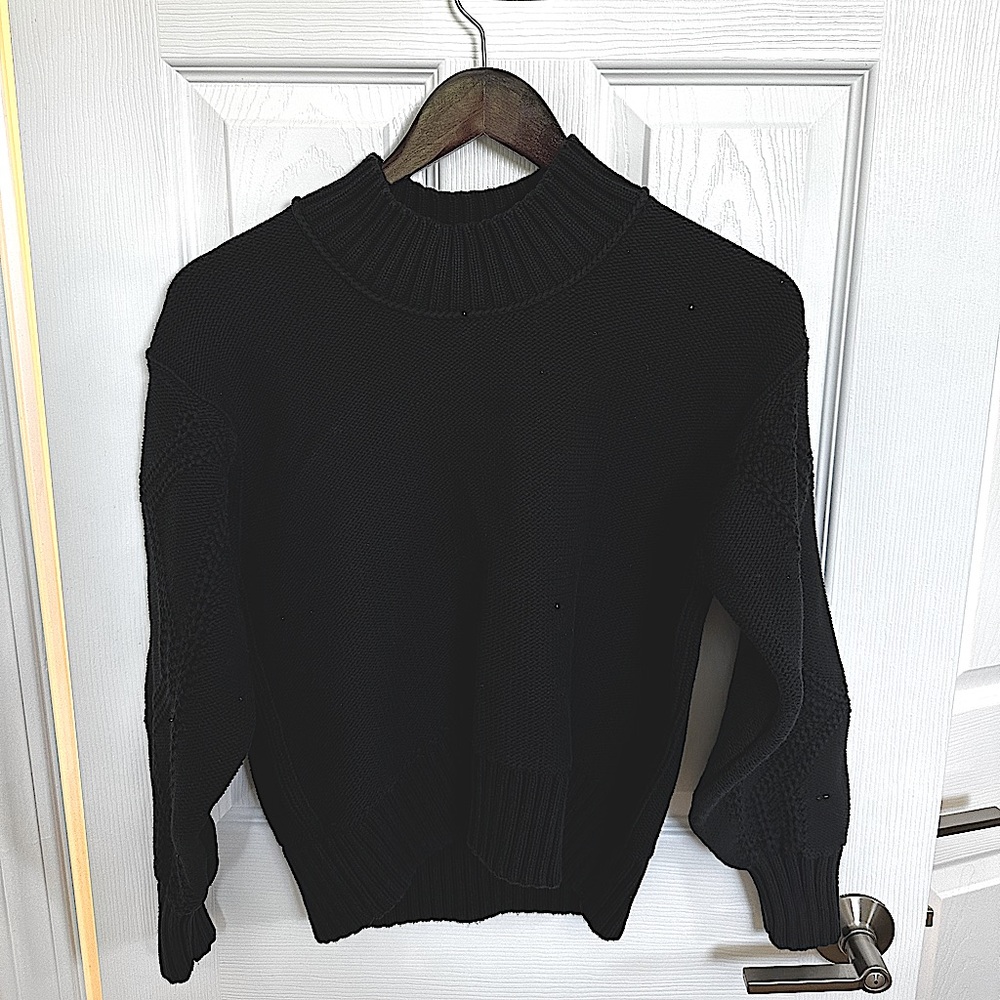Everlane texture cotton cable sweater size M